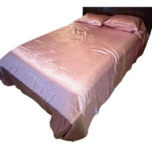 Playboy Bunny Rose Gold Satin 2 Pillowcases and 1 Full/Queen Size Flat Sheet Set